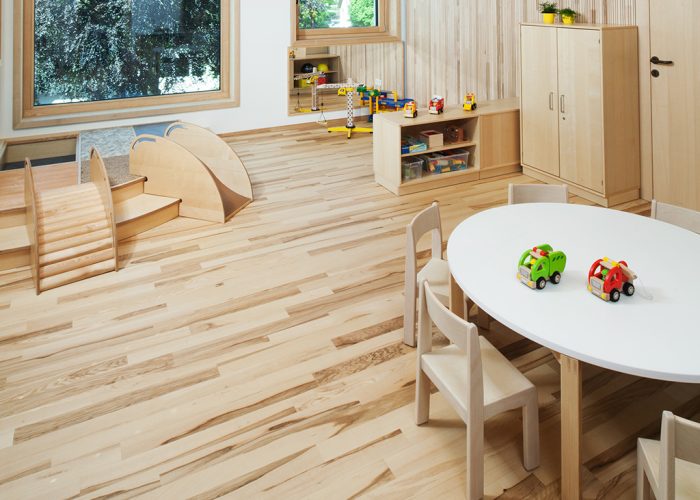 BAWART 2schicht Parkett L, Esche kern, geschliffen, lackiert